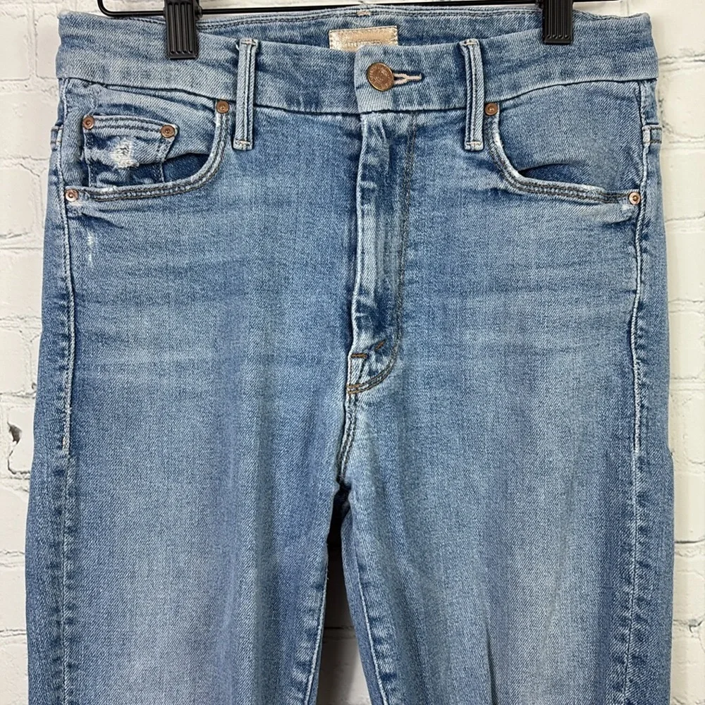 MOTHER High Waisted Looker Ankle Fray size 27